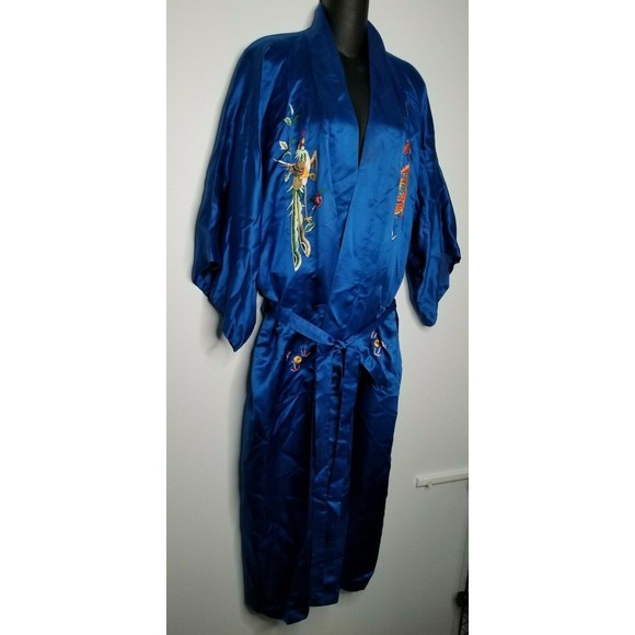 GOLDEN DEER Blue Silk Hand Embroidery Kimono Robe Small Chinese Dragons Vintage